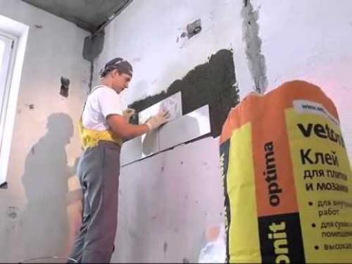 Можно укладывать плитку на плитку. Что включается в подготовку поверхности 05