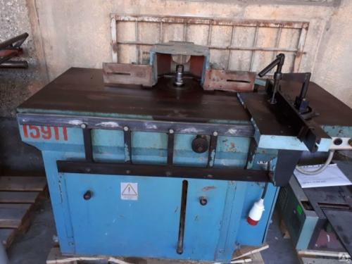 Фрезерный станок по дереву своими руками. Фрезерный станок своими руками: специфичность конструкции 20 Фрезерный станок по дереву своими руками. Фрезерный станок своими руками: специфичность конструкции 20