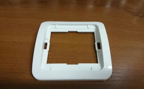 Размеры рамок для розеток. Рамки для розеток: подбор оптимальных моделей и размеров декоративных элементов (90 фото)