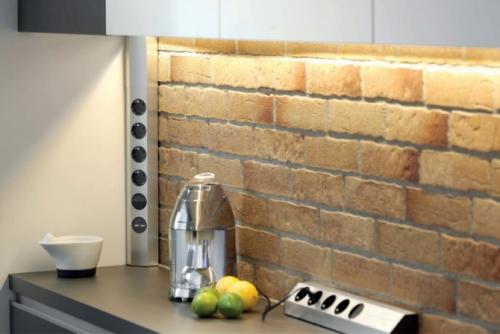 Размер накладной розетки. Евро- и отечественные стандарты размещения розеток и выключателей