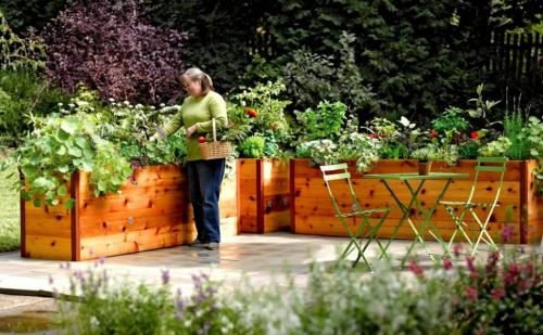 Как сделать грядки из земли. Форма и высота