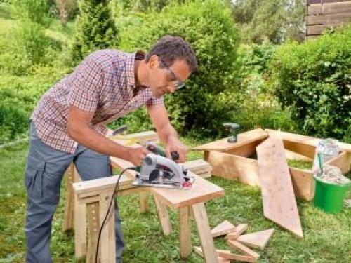 Циркулярный станок из болгарки. Особенности конструкции