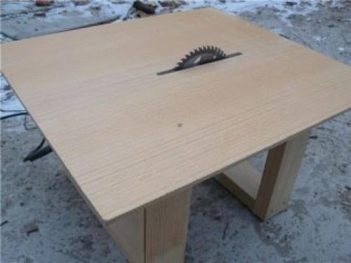 Циркулярный станок из болгарки. Особенности конструкции