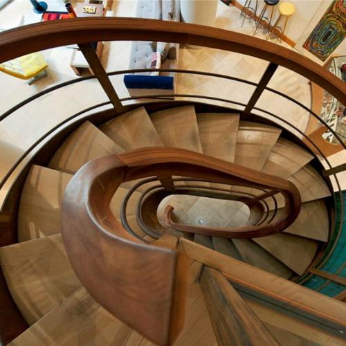 Поворотные лестницы для частного дома: все, что нужно знать 15