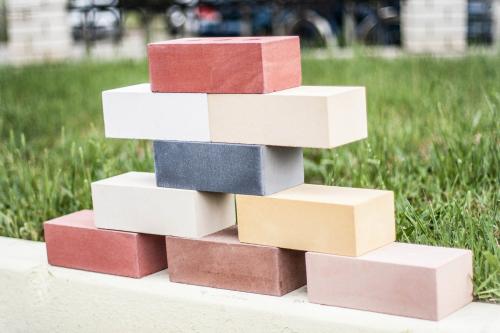 Размеры кирпича. Размер кирпича: стандартные размеры красного и белого кирпича