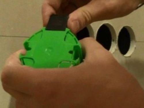 Размер монтажной коробки под розетку. 03 Размер монтажной коробки под розетку. 03