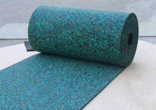 Что постелить под линолеум на деревянный пол. Каким линолеумом обустраивают деревянные полы?