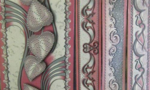 Бордюр на обои на стену бумажные. Виды бордюров и места их поклейки