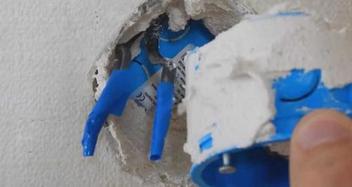 Стакан для розетки. Установка подрозетника