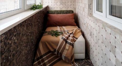 Узкий диван на балкон. 7 популярных моделей диванов, которые можно поставить на балкон