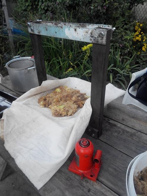 Пресс для томатного сока 18