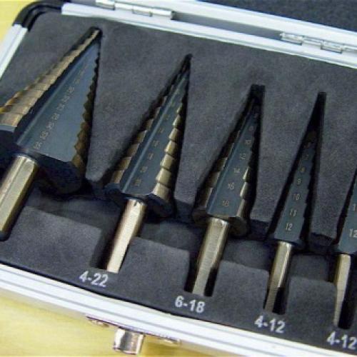 Как выбрать ступенчатое сверло по металлу правильно. Все о ступенчатых сверлах 01