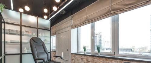 Установка подоконников и откосов на пластиковые окна. Откосы и подоконники: что сделать первостепенно? 01