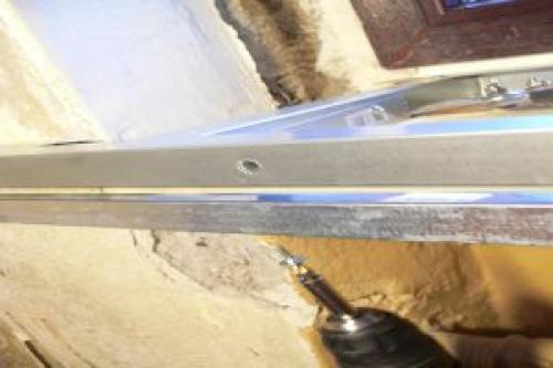 Полное руководство: как правильно крепить подоконник к пластиковому окну 21