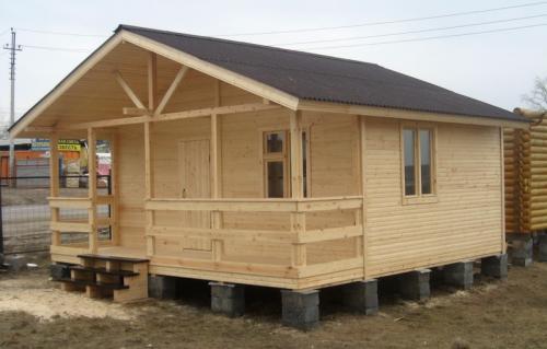 Дом 6 на 6 в полтора этажа. Основание строения